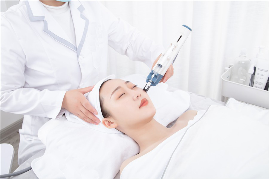 Dr.Jane服務(wù)項(xiàng)目-元?dú)鉄ɑ钕盗衅つw管理：15s無(wú)針?biāo)?交聯(lián)透明質(zhì)酸鈉